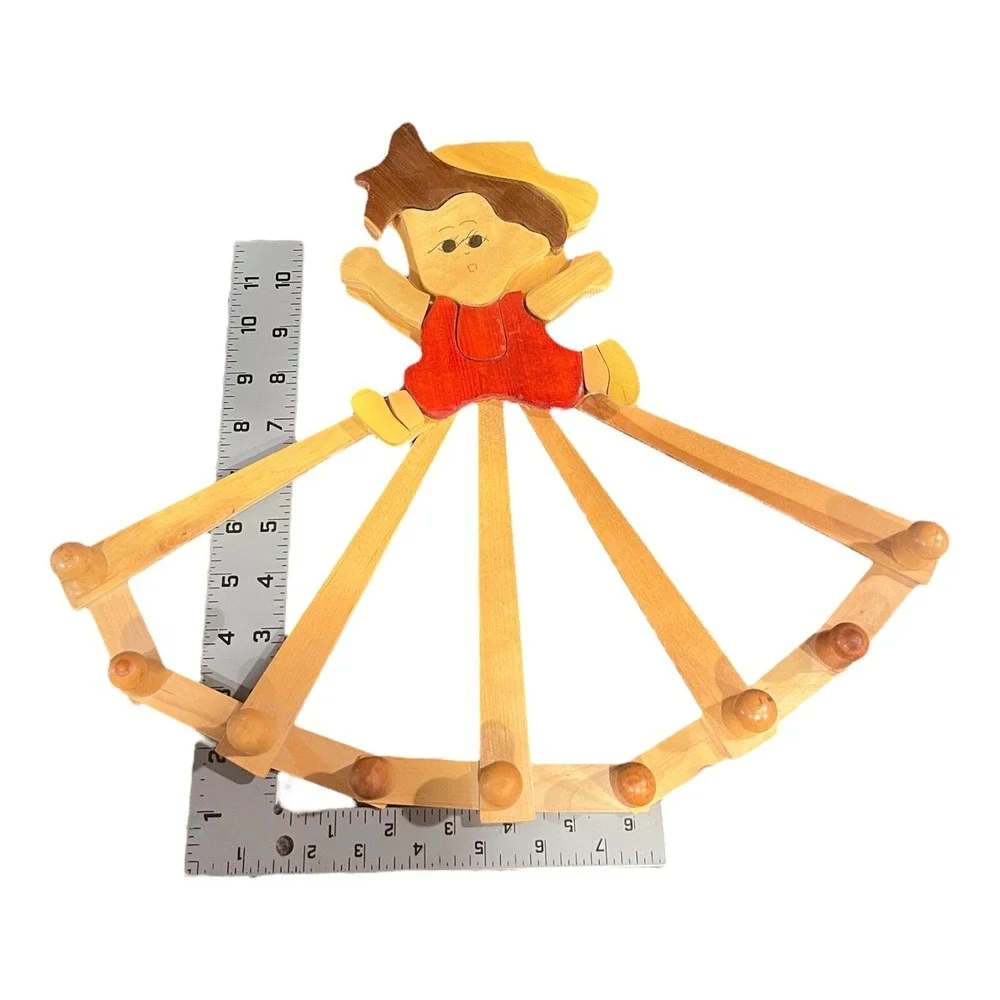 Expandable Accordion Style Wood Clothes Hat‎ Hanger-9 Peg W/ Boy